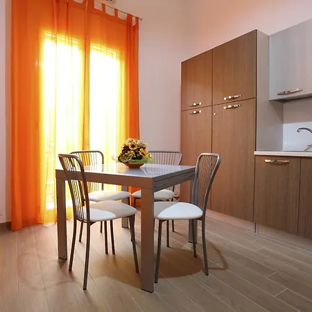 B&B La Grande Mela Bed & Breakfast Santo Stefano di Camastra